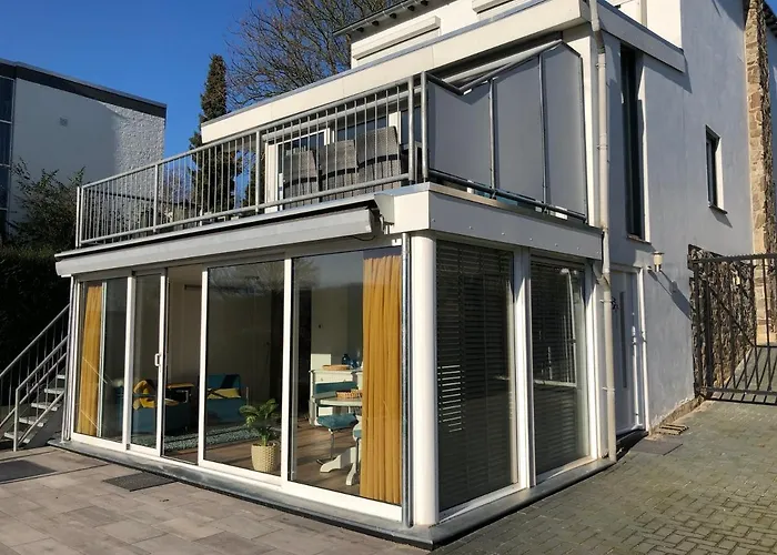 Rose Bed & Breakfast